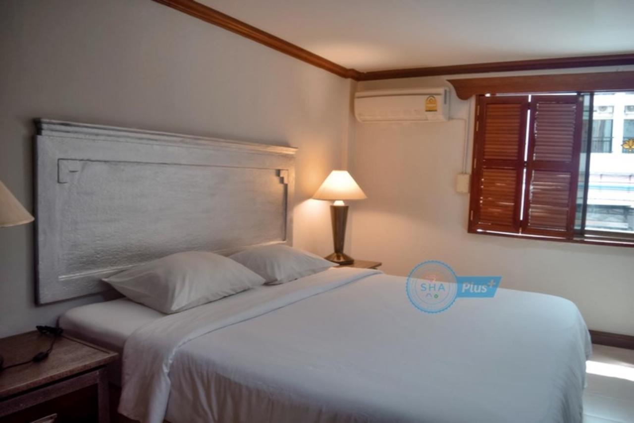 Отель Le Tanjong House Patong Экстерьер фото