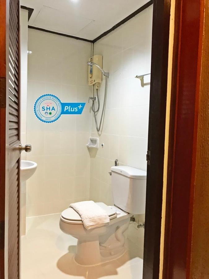 Отель Le Tanjong House Patong Экстерьер фото